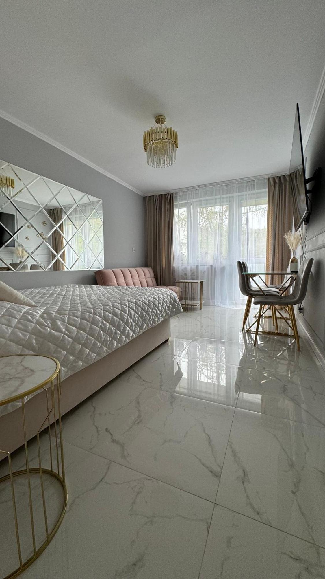 Gold Glamour Z Dwoma Sypialniami, Duzy Balkon *