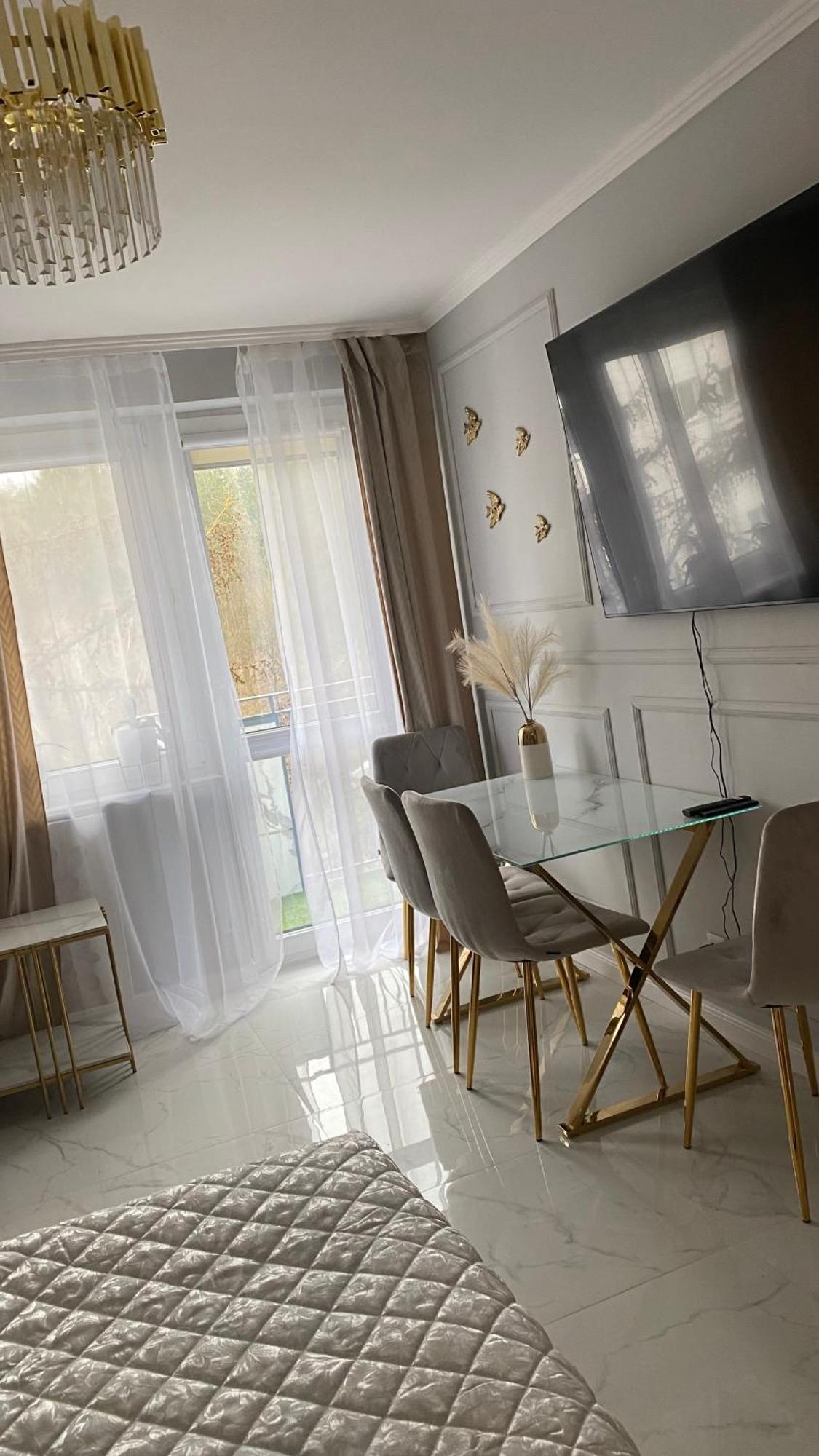 Apartment Gold Glamour Z Dwoma Sypialniami, Duzy Balkon Sopot